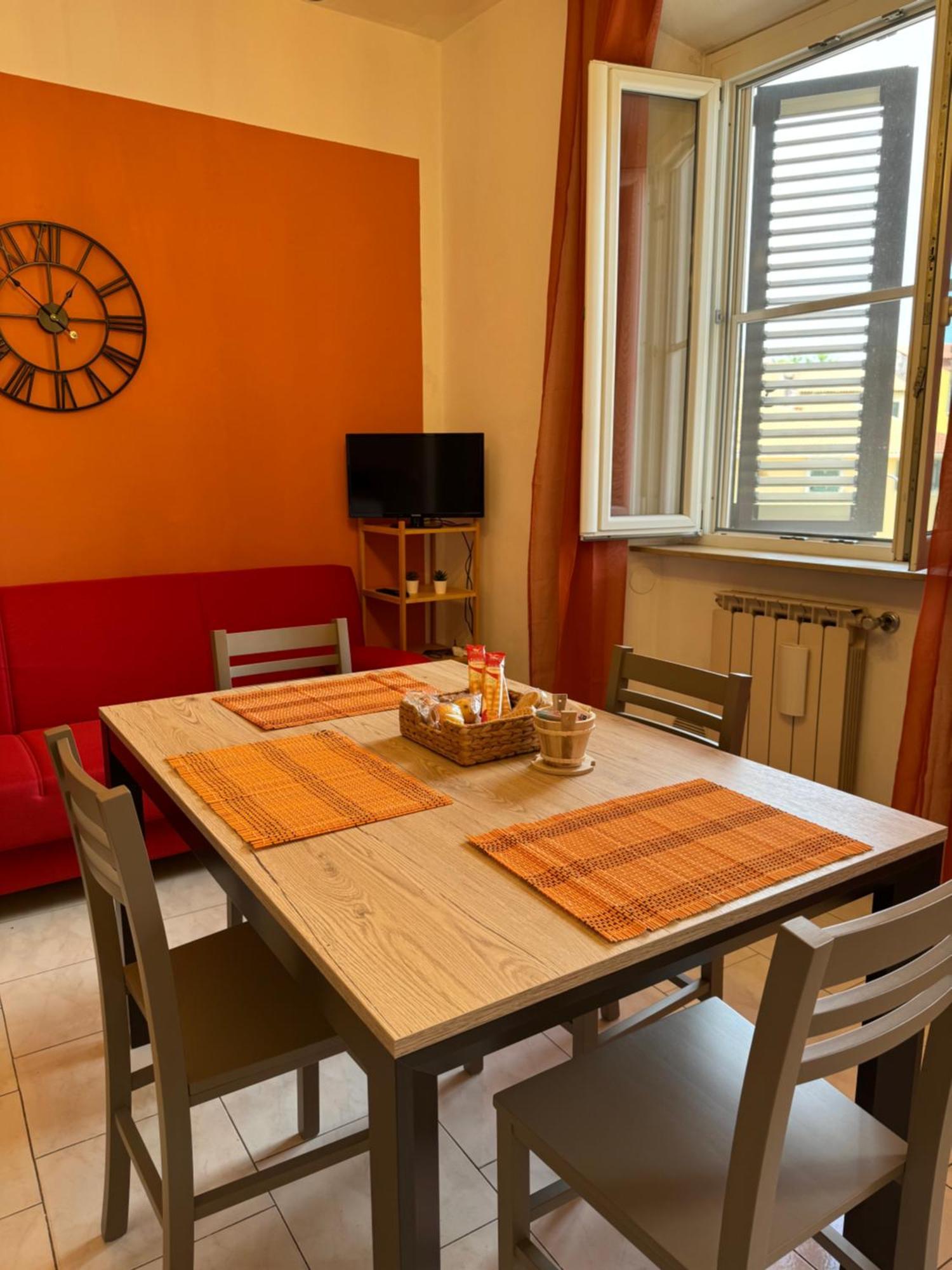 Colben Tuscany Home - Il Mare Dalla Finestra Nell'Atmosfera Tipica Livornese 리보르노 외부 사진